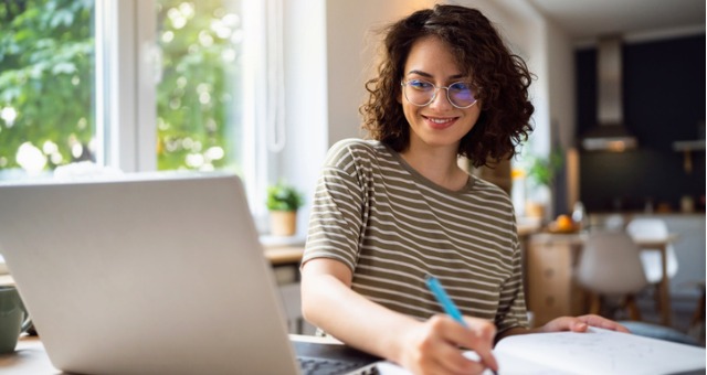 Os cursos online deveriam ter menos alunos, por quê? – Foco Docente