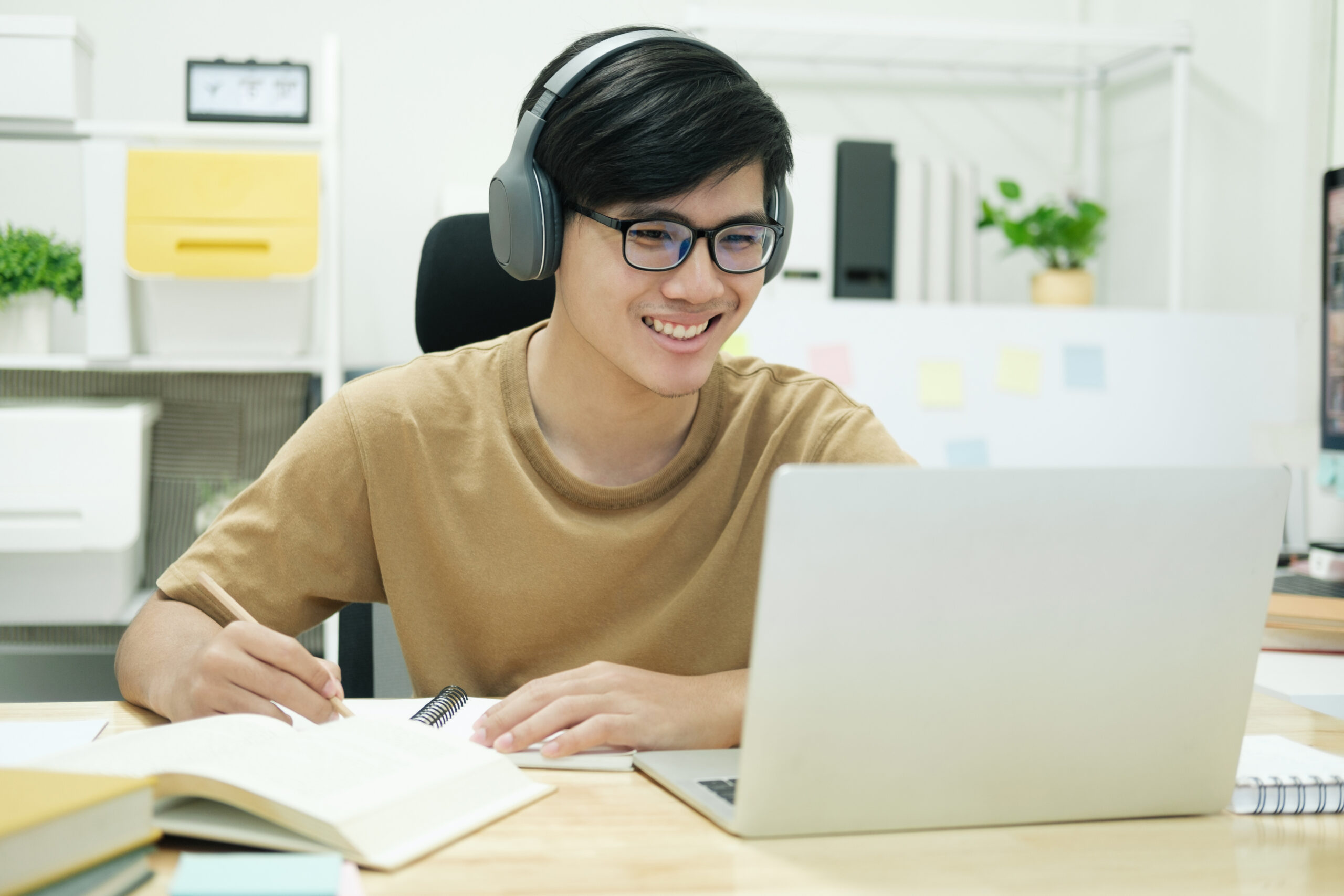 Image accompanying Small Moves, Big Impact: Building a Positive Climate in Online Classes from Faculty Focus